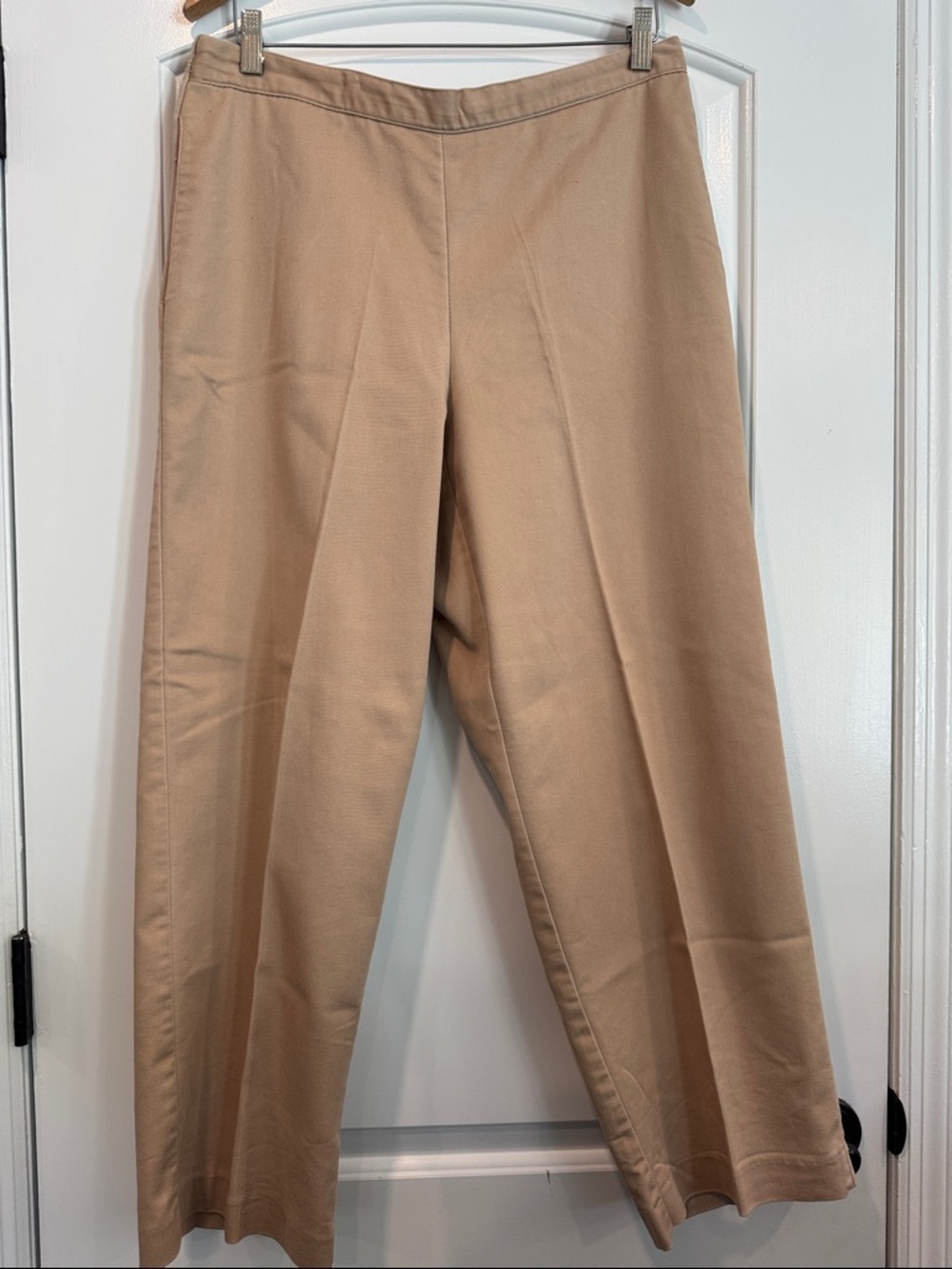 Alfred Dunner Petite Women’s Beige Tan Chinos Size 14P